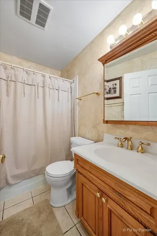 1328 Dove Court Mount Prospect IL 60056