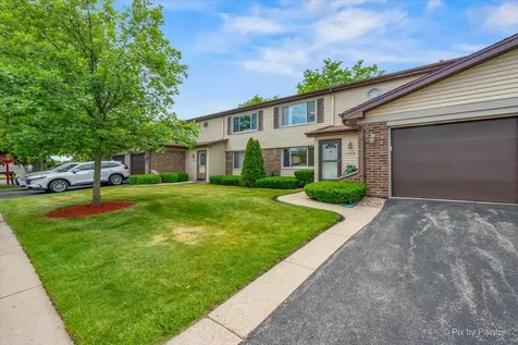 1328 Dove Court Mount Prospect IL 60056