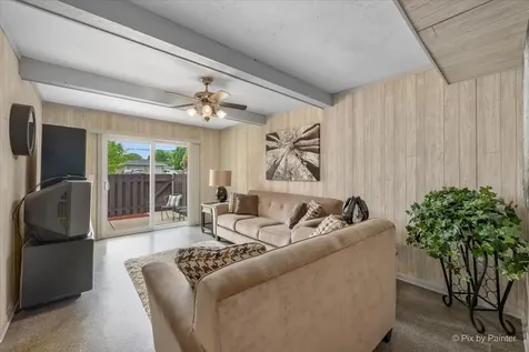 1328 Dove Court Mount Prospect IL 60056