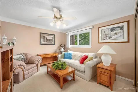 1328 Dove Court Mount Prospect IL 60056