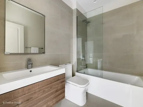 6911 North Western Avenue Chicago IL 60645