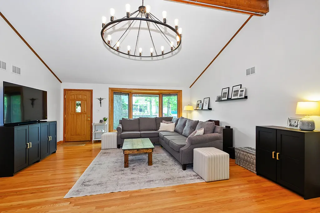 10050 West 145th Street Orland Park IL 60462