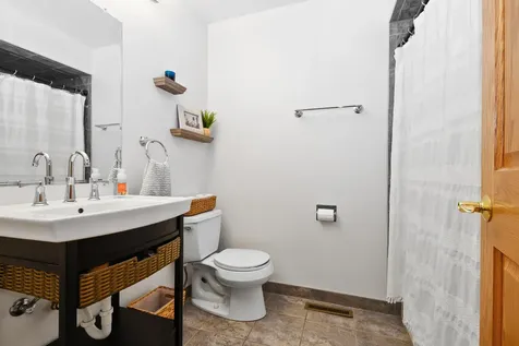 10050 West 145th Street Orland Park IL 60462