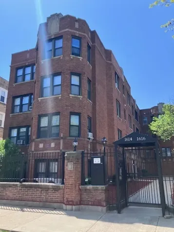 1614 North Harding Avenue Chicago IL 60647