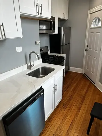 1614 North Harding Avenue Chicago IL 60647