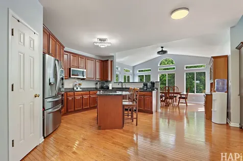 4570 Loyola Drive Mchenry IL 60050