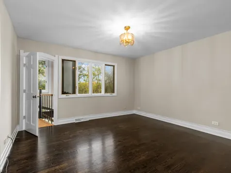 155 Helm Road Barrington IL 60010