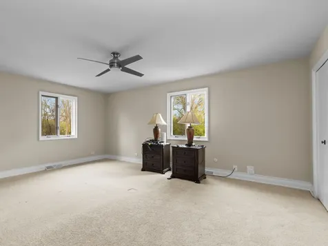 155 Helm Road Barrington IL 60010