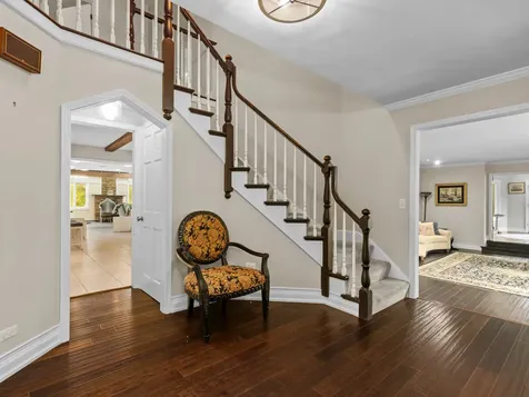 155 Helm Road Barrington IL 60010