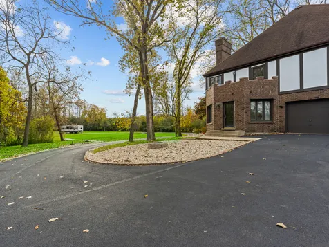 155 Helm Road Barrington IL 60010