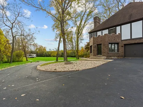 155 Helm Road Barrington IL 60010