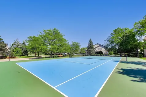 315 Poplar Court Lindenhurst IL 60046