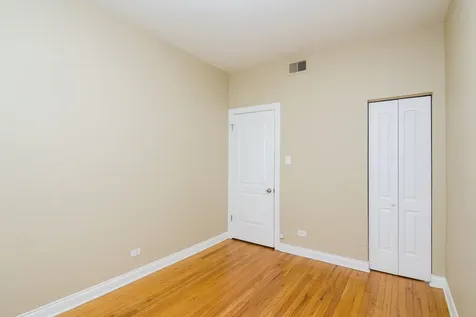 2344 North Kenneth Avenue Chicago IL 60639