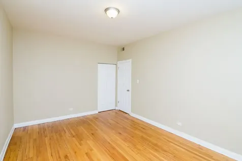 2344 North Kenneth Avenue Chicago IL 60639