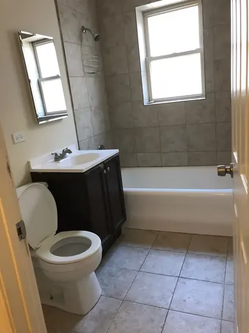 2344 North Kenneth Avenue Chicago IL 60639