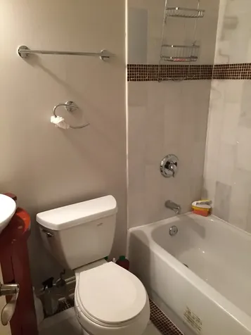 1708 West Farwell Avenue Chicago IL 60626