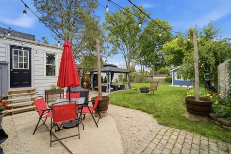 239 Nora Avenue Glenview IL 60025