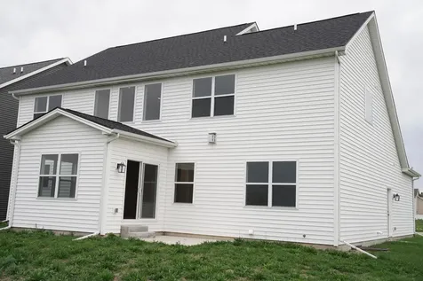 1313 Woodbine Road Bloomington IL 61704