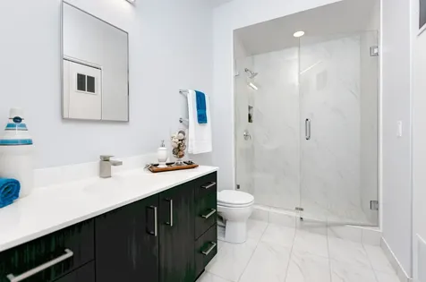 909 West Montana Street Chicago IL 60614