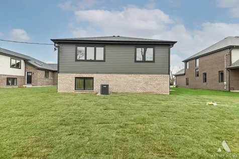 8039 South 85th Court Justice IL 60458