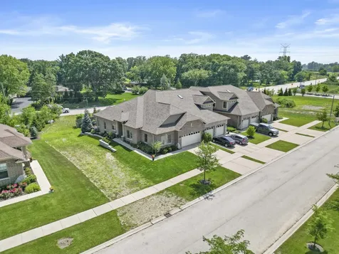12876 Rosa Lane Lemont IL 60439