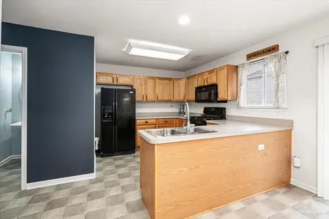 1243 Derry Lane Pingree Grove IL 60140