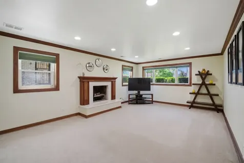 9523 Laramie Avenue Skokie IL 60077