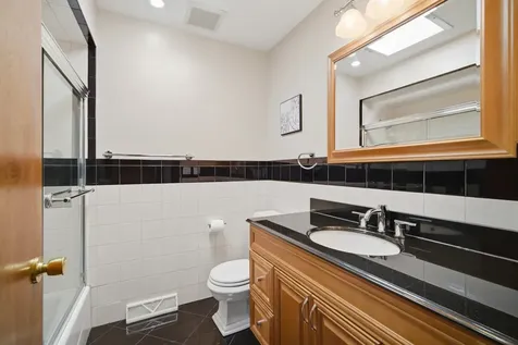 9523 Laramie Avenue Skokie IL 60077