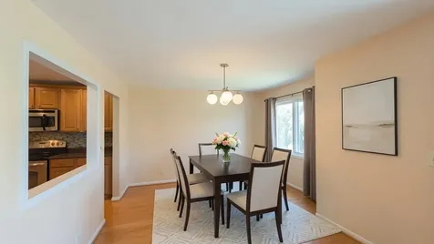 424 Mallard Drive Deerfield IL 60015