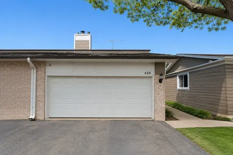 424 Mallard Drive Deerfield IL 60015