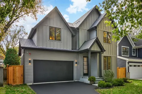 1917 Washington Avenue Wilmette IL 60091