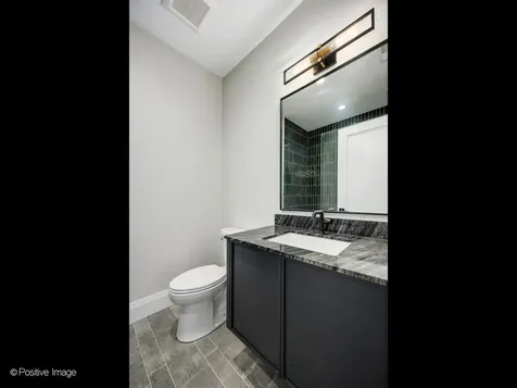 1917 Washington Avenue Wilmette IL 60091