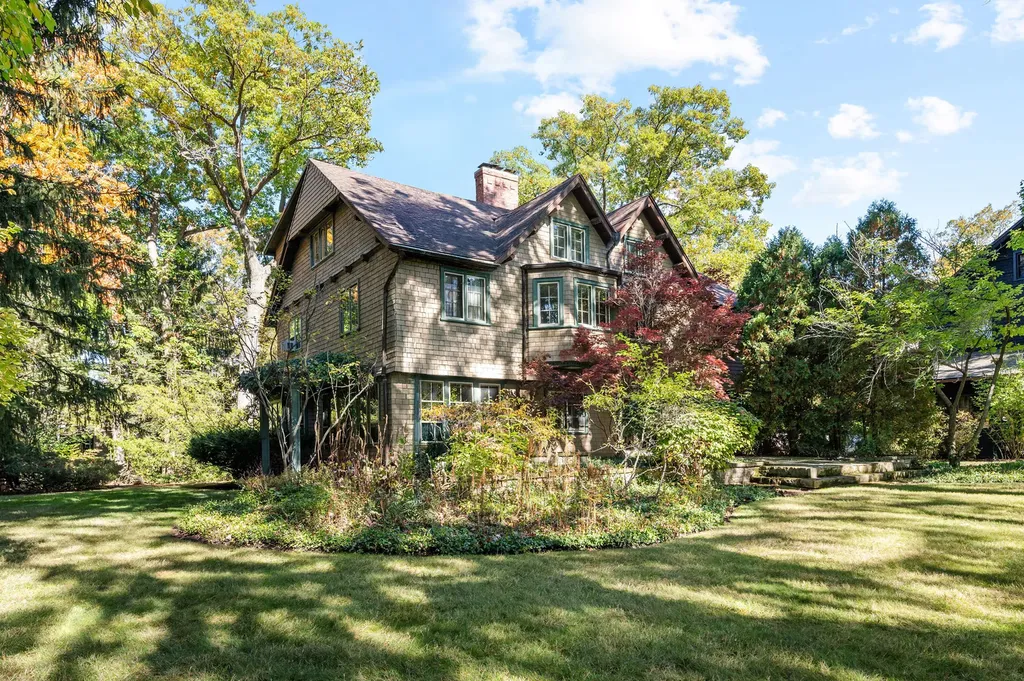 215 Prospect Avenue Highland Park IL 60035