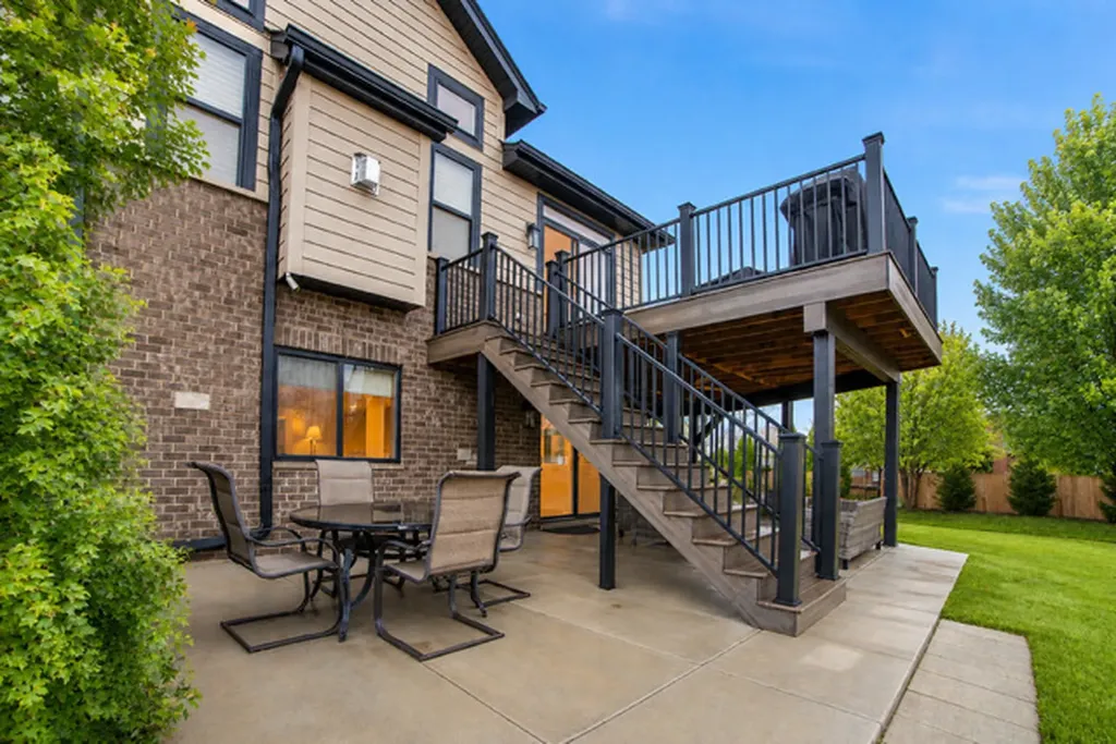 1352 Lacoma Court Lockport IL 60441