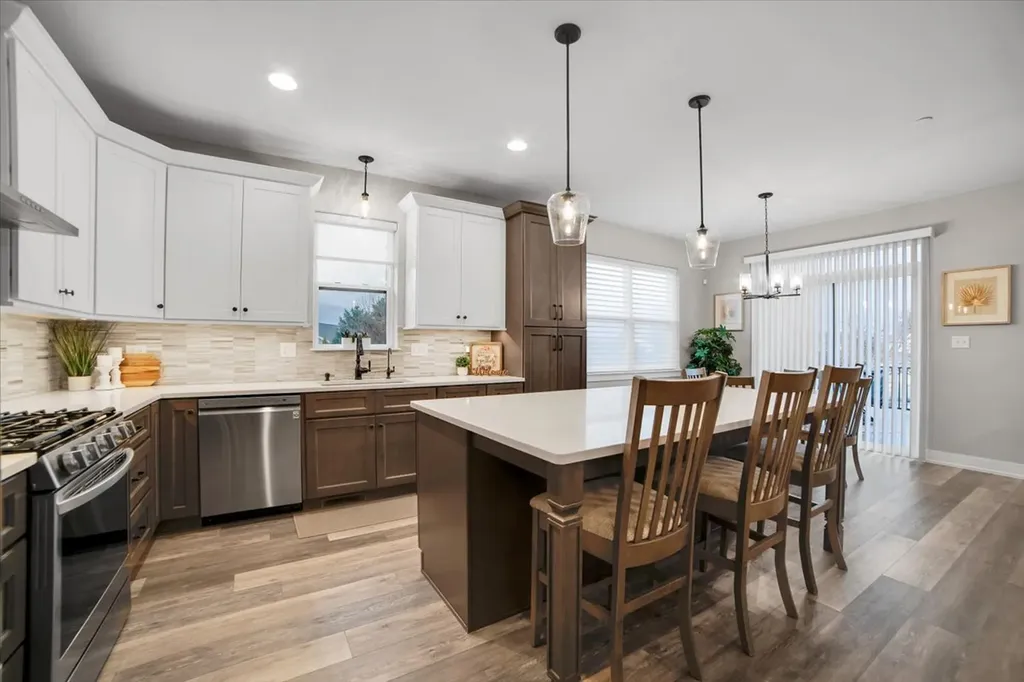 1352 Lacoma Court Lockport IL 60441