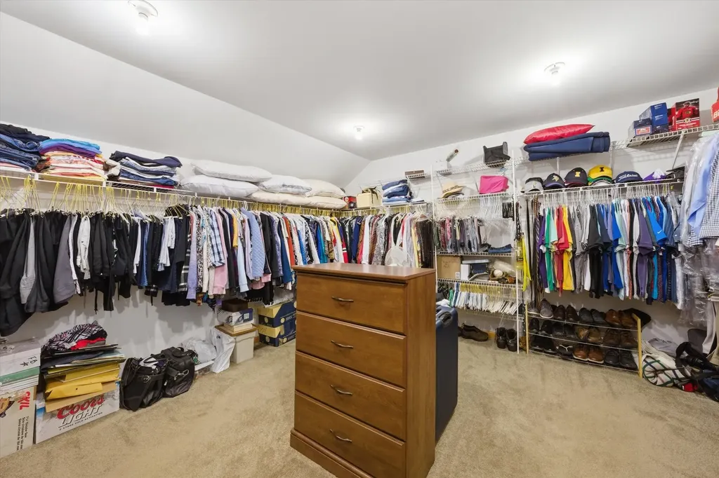 1592 Jeanel Lane Aurora IL 60502