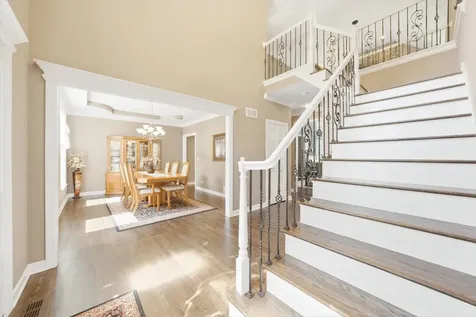 1592 Jeanel Lane Aurora IL 60502