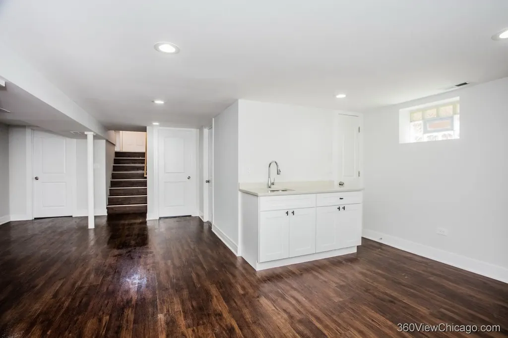 10601 South Peoria Street Chicago IL 60643