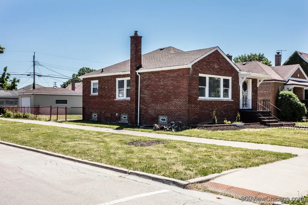 10601 South Peoria Street Chicago IL 60643