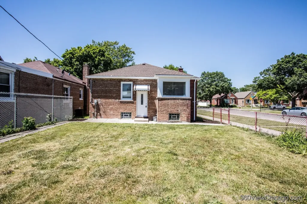 10601 South Peoria Street Chicago IL 60643