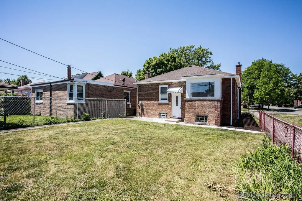 10601 South Peoria Street Chicago IL 60643