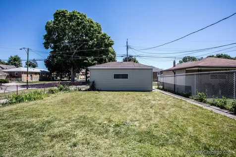 10601 South Peoria Street Chicago IL 60643