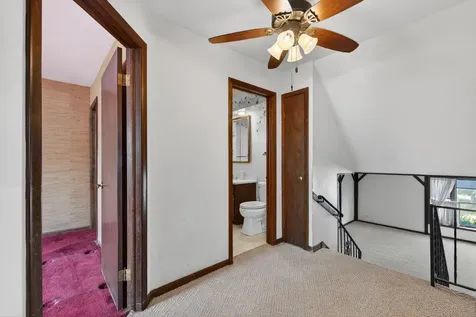 72 Marina Drive Des Plaines IL 60016