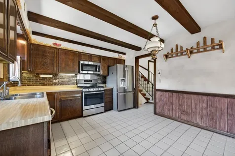 72 Marina Drive Des Plaines IL 60016