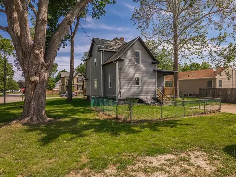 220 West Bennett Street Pontiac IL 61764