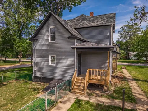220 West Bennett Street Pontiac IL 61764