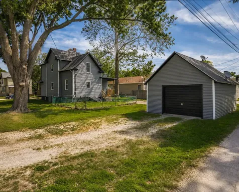 220 West Bennett Street Pontiac IL 61764