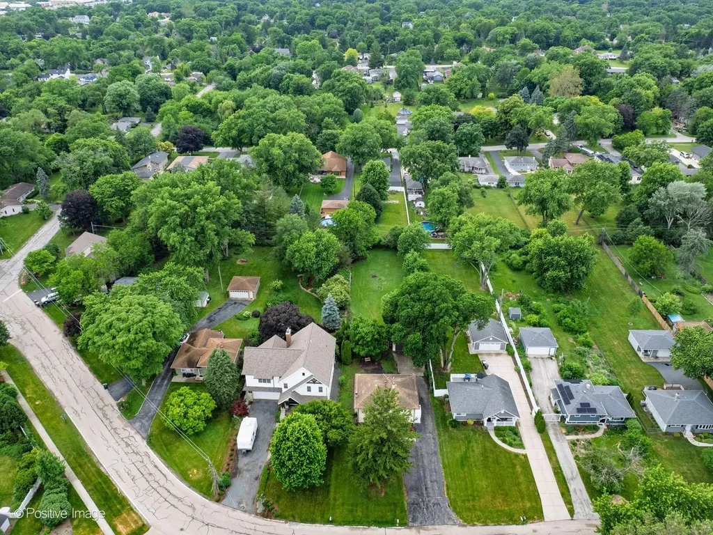 6036 Springside Avenue Downers Grove IL 60516