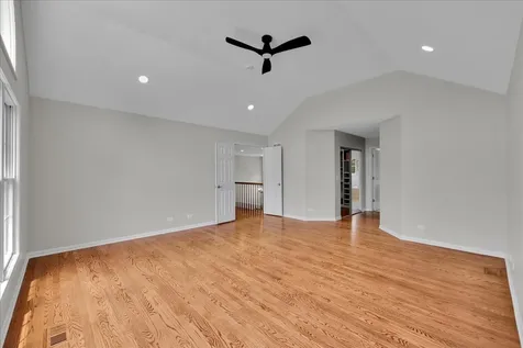 5 Covington Court Algonquin IL 60102