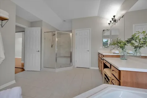 5 Covington Court Algonquin IL 60102